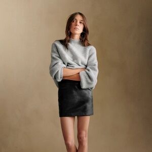 NWT Suzanne Harlow Mini Skirt